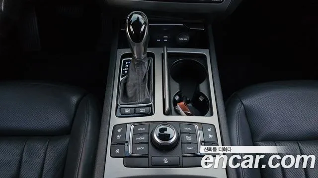 Hyundai Genesis 2016 — фото 9