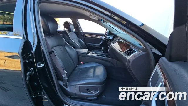 Hyundai Genesis 2016 — фото 11