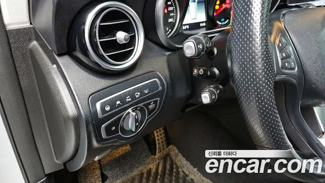 Mercedes-Benz GLC-Class 2019 — фото 16