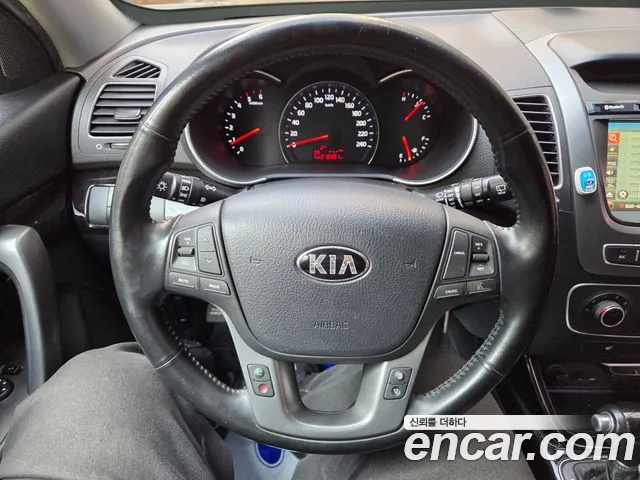 Kia Sorento 2013 — фото 12