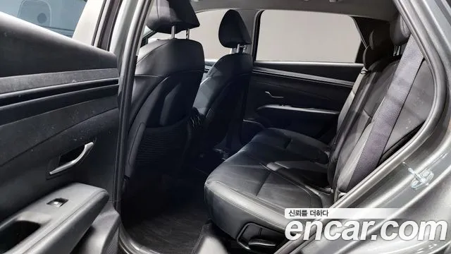 Hyundai Tucson 2023 — фото 13