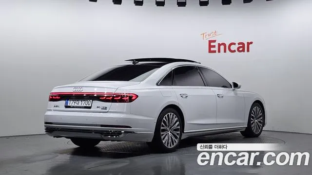 Audi A8 2020 — фото 2