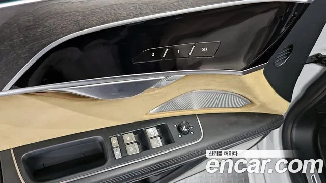 Audi A8 2020 — фото 14