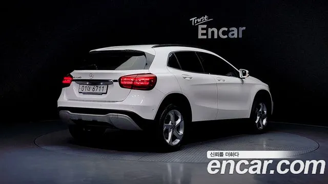 Mercedes-Benz GLA-Class 2019 — фото 2