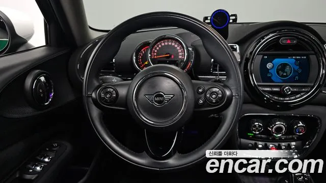 Mini Clubman 2020 — фото 13
