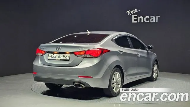 Hyundai AVANTE 2015 — фото 2