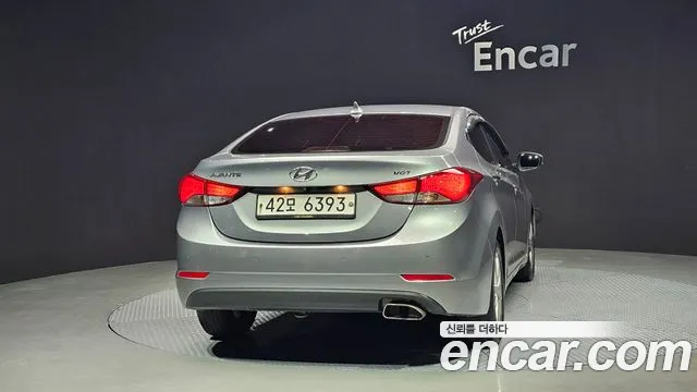 Hyundai AVANTE 2015 — фото 4