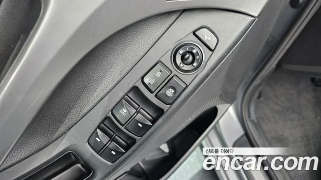 Hyundai AVANTE 2015 — фото 12