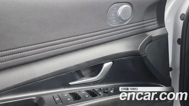 Hyundai AVANTE 2022 — фото 12
