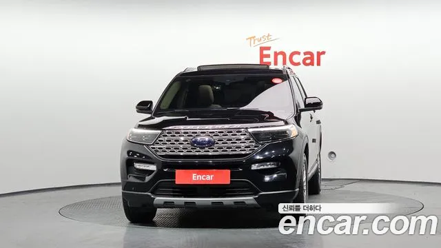 Ford Explorer 2020 — фото 3
