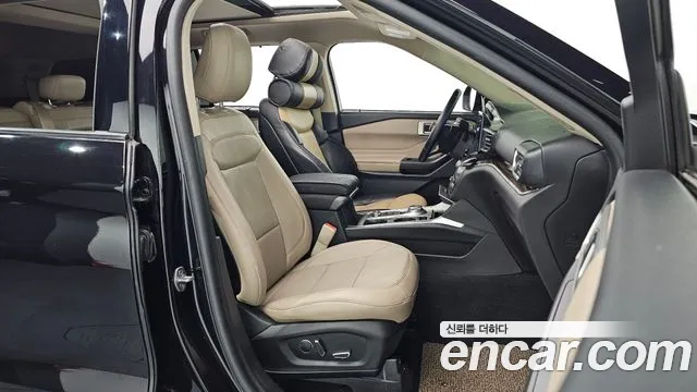 Ford Explorer 2020 — фото 10