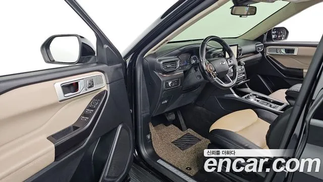 Ford Explorer 2020 — фото 11