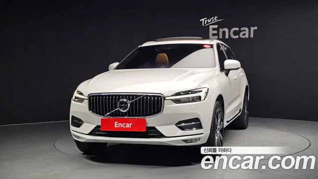 Volvo XC60 2021 — фото 3