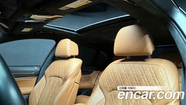 BMW 7-Series 2020 — фото 19