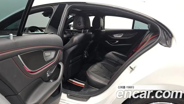 Mercedes-Benz CLS-Class 2020 — фото 11