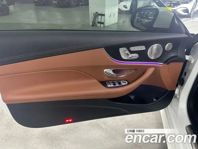 Mercedes-Benz E-Class 2023 — фото 15