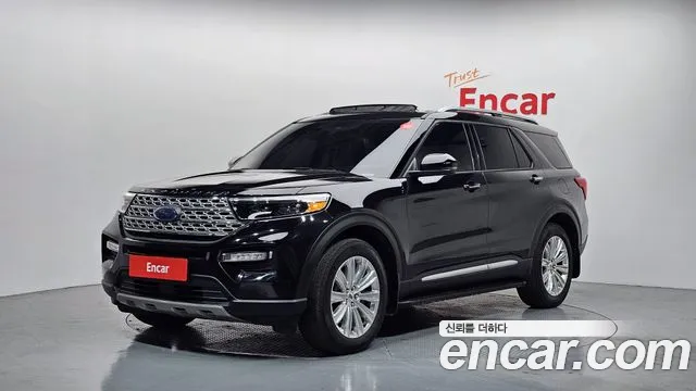 Ford Explorer 2021 — фото 1