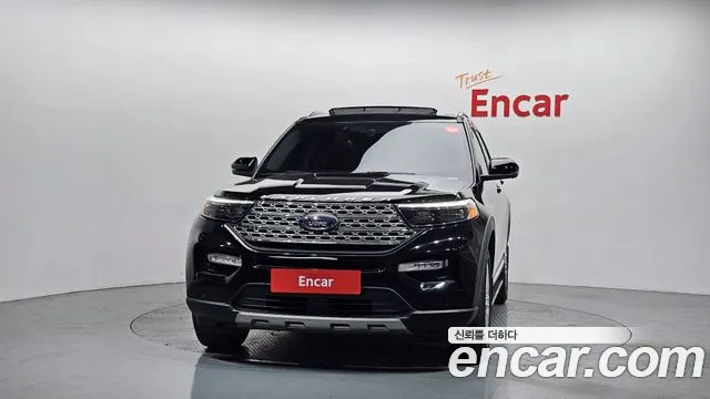 Ford Explorer 2021 — фото 3