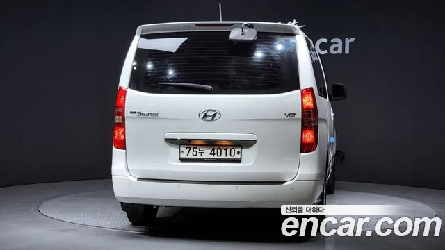 Hyundai Starex 2018 — фото 4