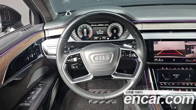 Audi A8 2018 — фото 14
