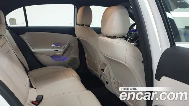 Mercedes-Benz A-Class 2026 — фото 10