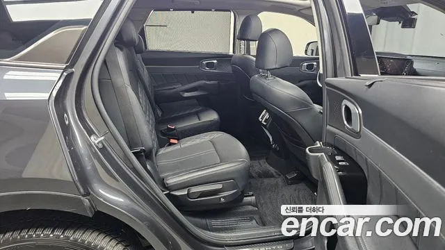 Kia Sorento 2021 — фото 12