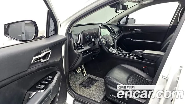 Kia Sportage 2022 — фото 10