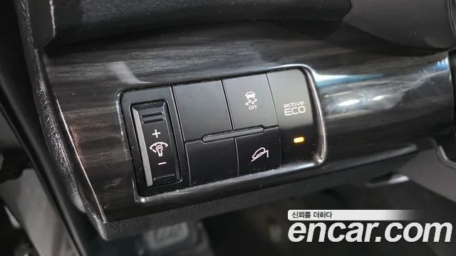 Kia Sorento 2011 — фото 13