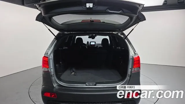 Kia Sorento 2011 — фото 20