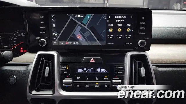 Kia Sorento 2023 — фото 14