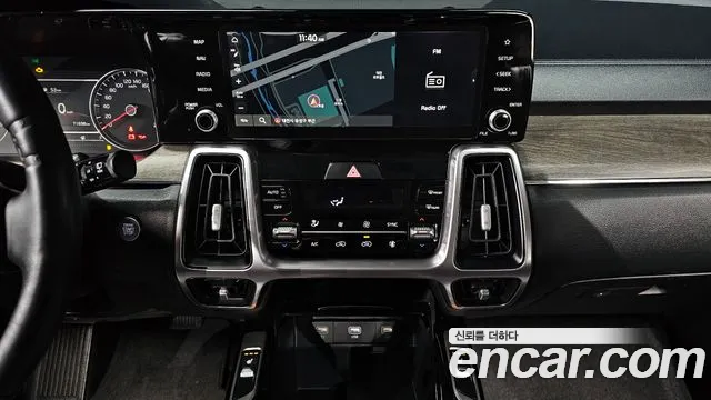 Kia Sorento 2022 — фото 17