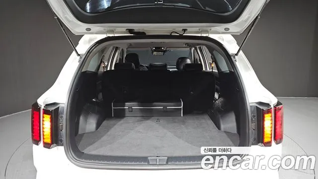 Kia Sorento 2022 — фото 20