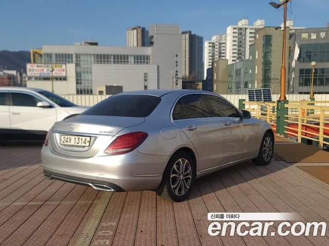 Mercedes-Benz C-Class 2015 — фото 4
