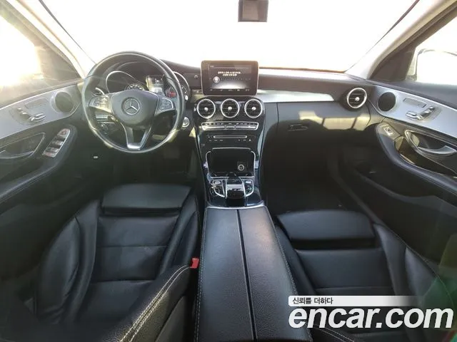 Mercedes-Benz C-Class 2015 — фото 9