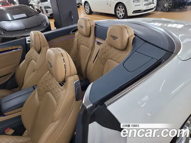 Bentley Continental 2020 — фото 13