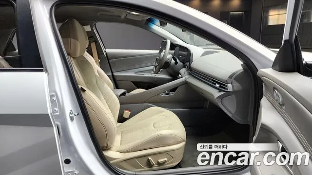 Hyundai AVANTE 2025 — фото 10