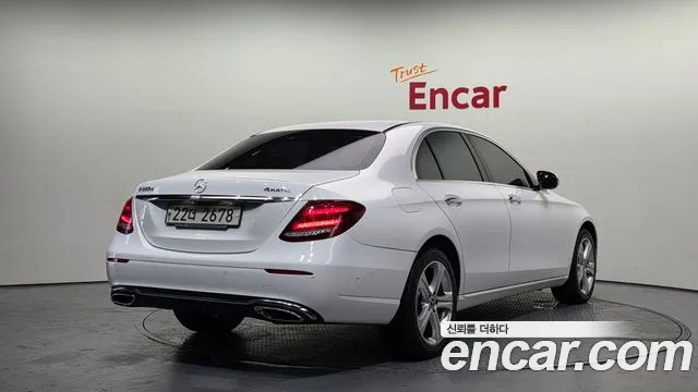 Mercedes-Benz E-Class 2017 — фото 2