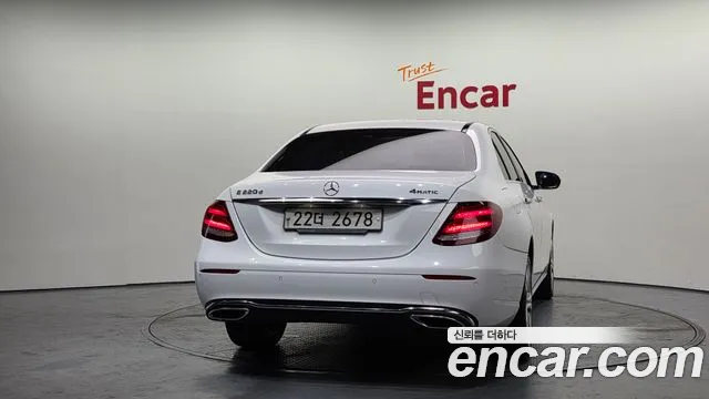 Mercedes-Benz E-Class 2017 — фото 4