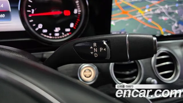 Mercedes-Benz E-Class 2017 — фото 9
