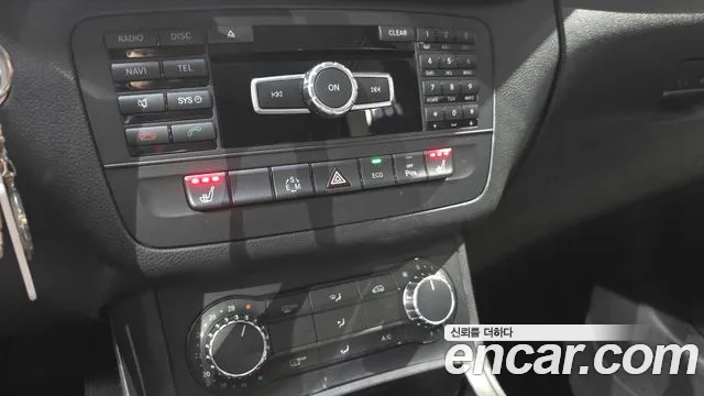 Mercedes-Benz B-Class 2013 — фото 16