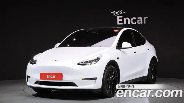 Tesla Model Y 2021 — фото 1