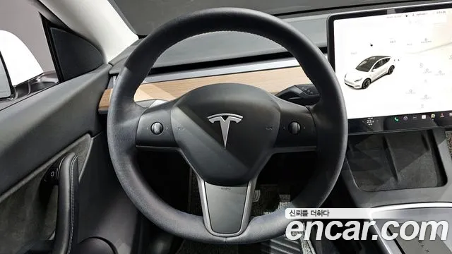 Tesla Model Y 2021 — фото 13