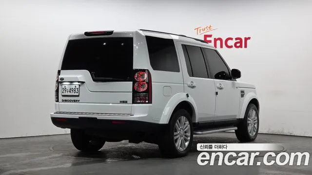 Land Rover Discovery 2015 — фото 2