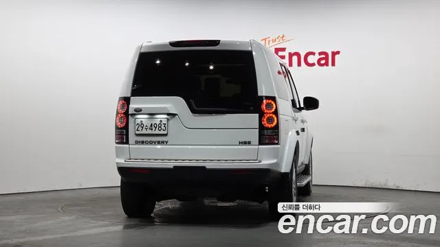 Land Rover Discovery 2015 — фото 4