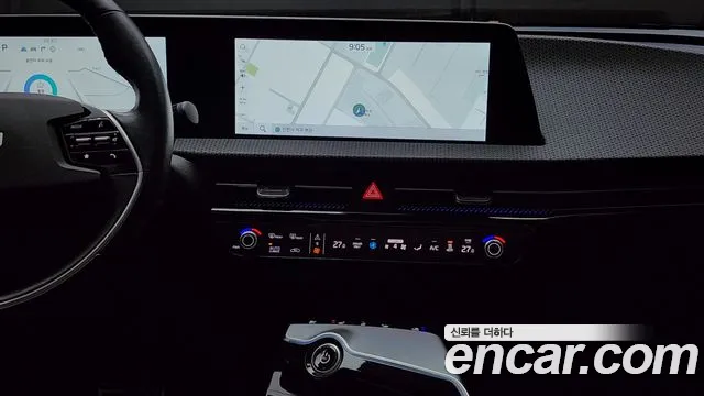 Kia EV6 2023 — фото 15