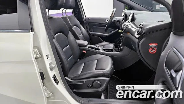 Mercedes-Benz B-Class 2014 — фото 11