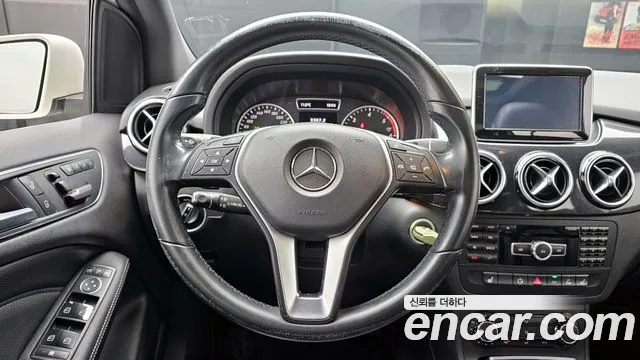 Mercedes-Benz B-Class 2014 — фото 14