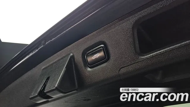 Hyundai Santafe 2019 — фото 20