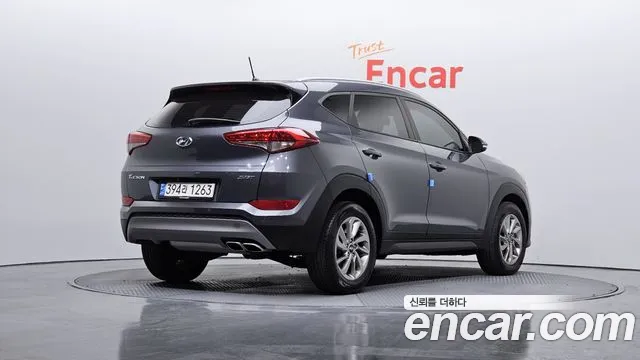 Hyundai Tucson 2016 — фото 2