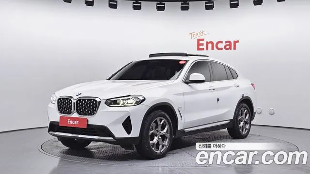 BMW X4 2022 — фото 1